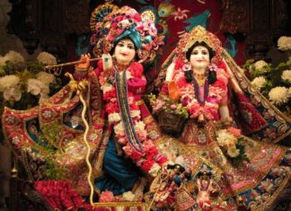 मंदिर का जीर्णोद्धार a short story hindi ,