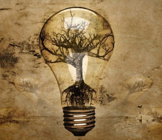bulb and wire a heart touching short love story for kids hindi ,