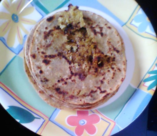 Cauliflower Paratha - gobi Paratha winter food in india in hindi ,