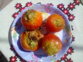 potato stuffed tomato healthy food recipes indian in hindi ,