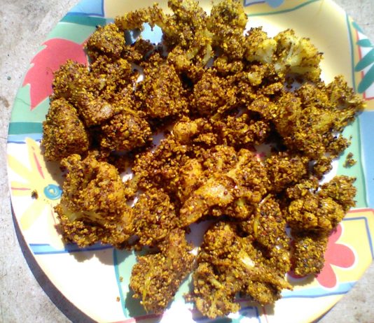 winter season food recipes in india aloo gobi ka achar ,